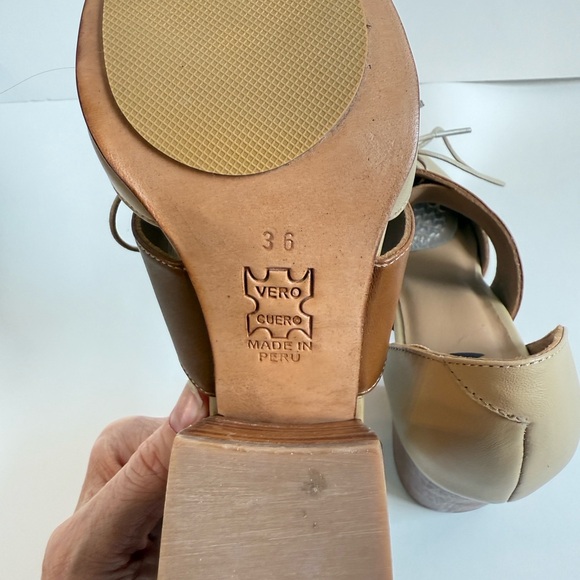 Fortress of Inca Cream and Brown Shoes - Picture 2 of 6